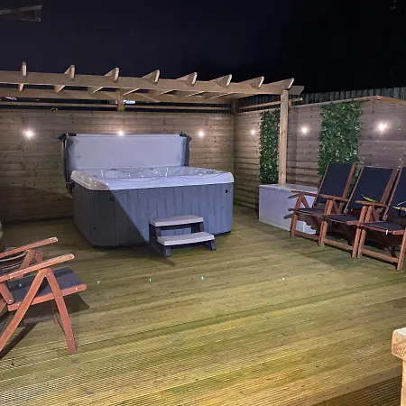 Holiday home Willow Lodge, Retallack