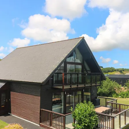 Holiday home Willow Lodge, Retallack